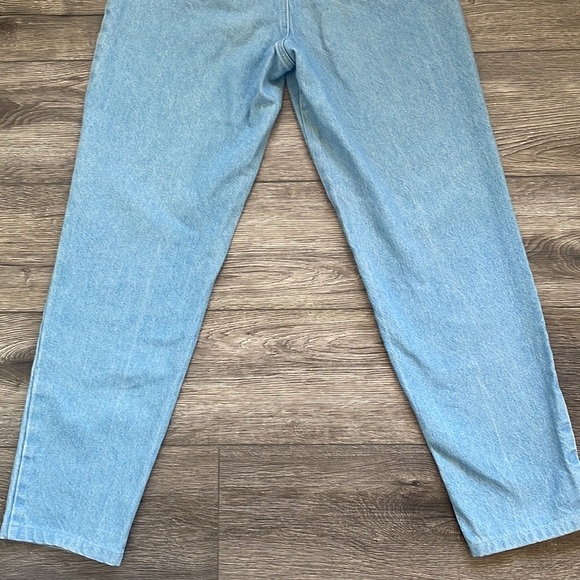 Vintage | David David | Rigid Denim High Rise Straight Leg Cheetah Pocket Jeans - Picture 7 of 9